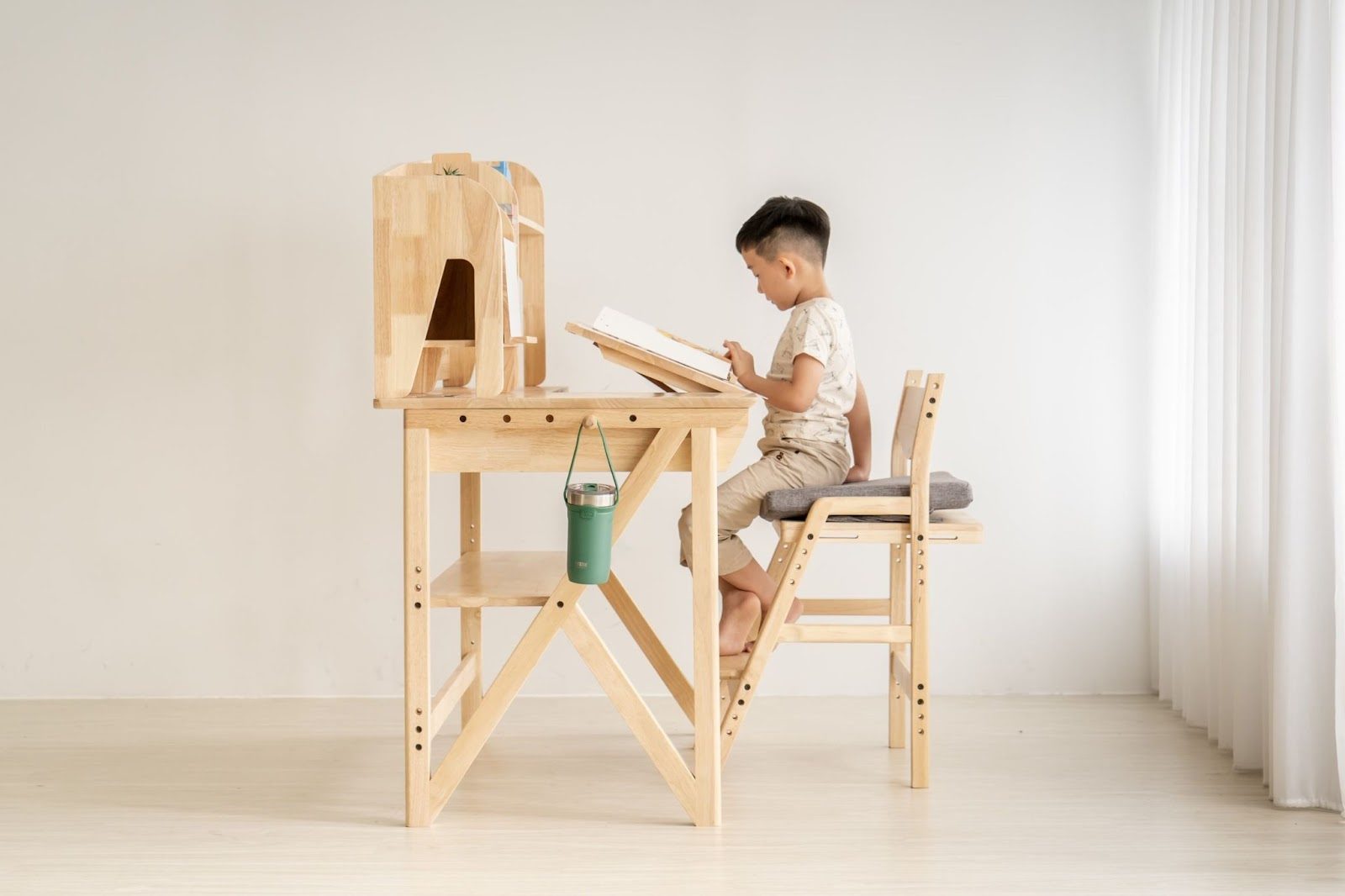 explorista ha furniture set